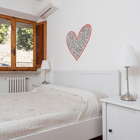 Villa Con Terrazza Vista Mare Кастильоне-делла-Пеская Экстерьер фото